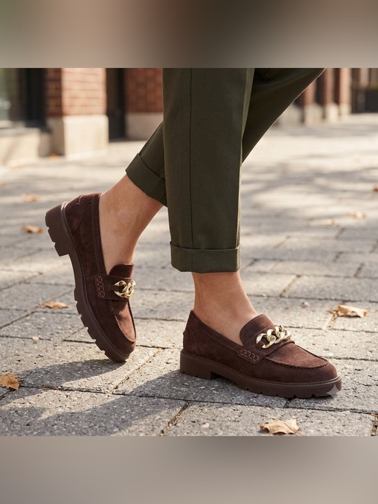 Anne Klein Eunice Size 7 Brown Faux Suede Loafers with Gold Chain, Slip On Shoes main image 2